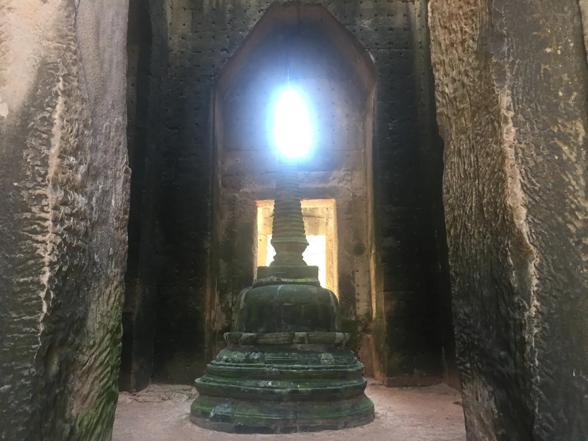 《A-6》【朝日、三大遺跡、大回りコース、プノンバケン夕日】日帰りツアー - Gallery